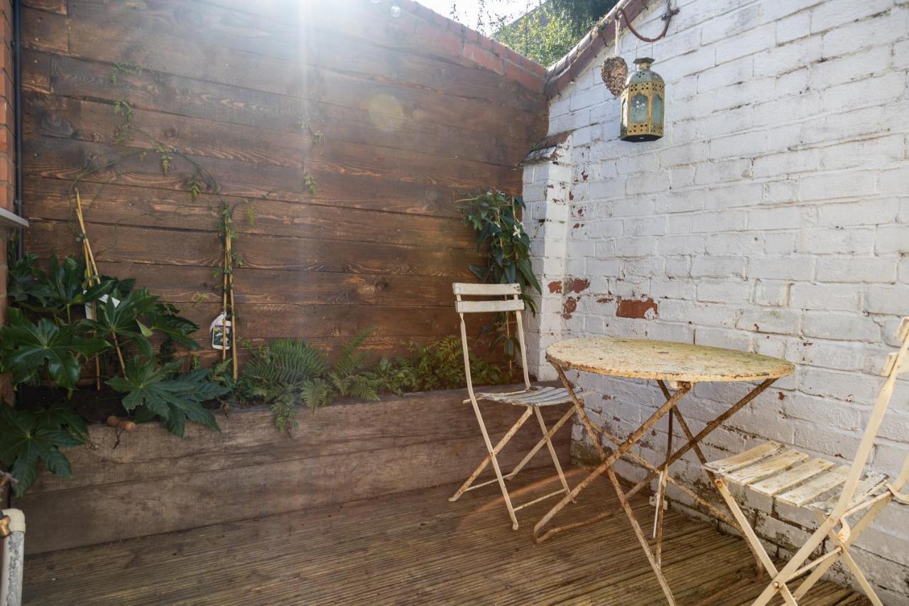 Hereford City - St Owens Terrace - Comfortable & Spacious Well Presented Three Storey House, Perfect For A Weekend Away & Exploring The City On Foot - Hosted By Rentmyhouse Ngoại thất bức ảnh