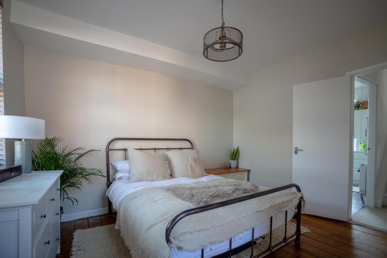 Hereford City - St Owens Terrace - Comfortable & Spacious Well Presented Three Storey House, Perfect For A Weekend Away & Exploring The City On Foot - Hosted By Rentmyhouse Ngoại thất bức ảnh