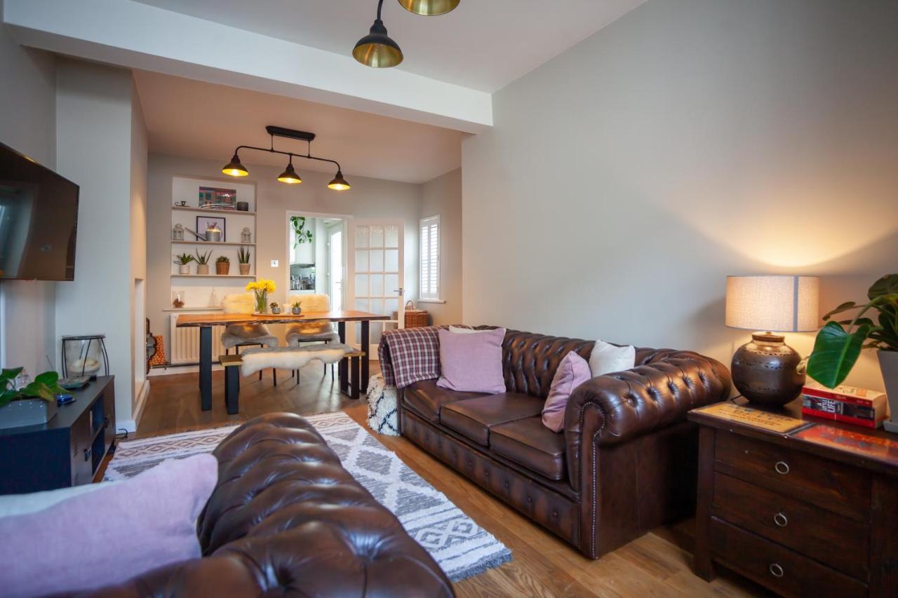Hereford City - St Owens Terrace - Comfortable & Spacious Well Presented Three Storey House, Perfect For A Weekend Away & Exploring The City On Foot - Hosted By Rentmyhouse Ngoại thất bức ảnh